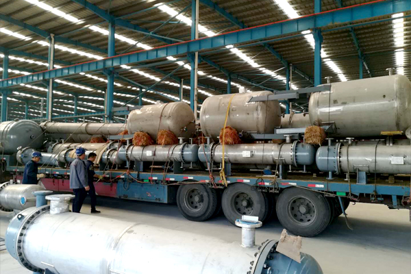 塔、罐換熱器裝車(chē)發(fā)貨